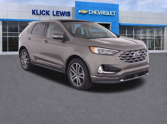2019 Ford Edge Titanium AWD photo