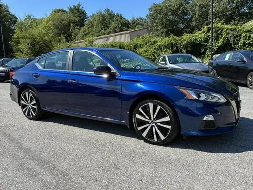 2019 Nissan Altima 2.5 SR AWD photo
