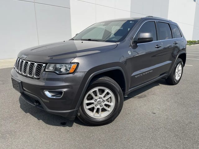 2019 Jeep Grand Cherokee Laredo E 4WD photo