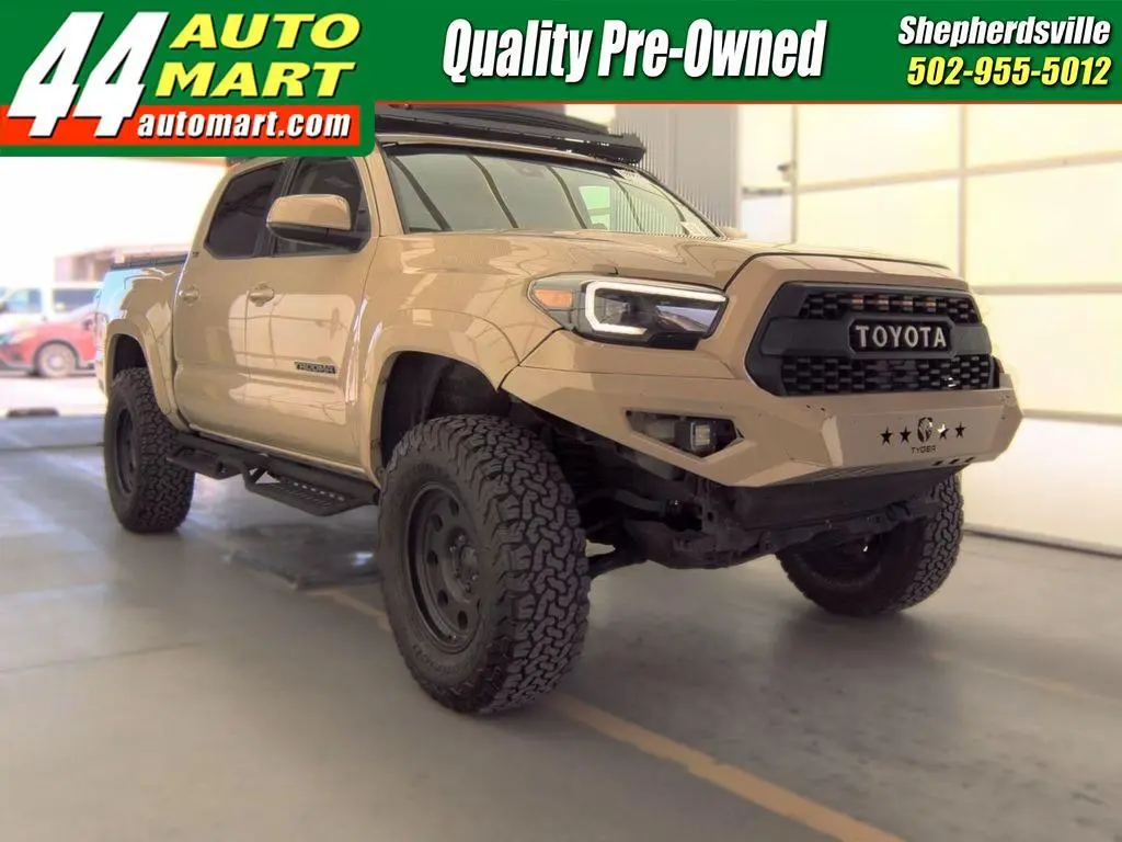 2019 Toyota Tacoma SR5 4WD photo