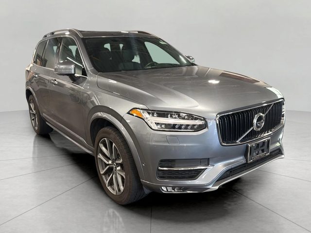 2019 Volvo XC90 Momentum AWD photo