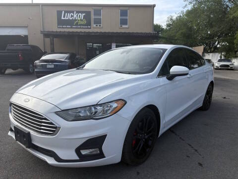 2019 Ford Fusion SE FWD photo