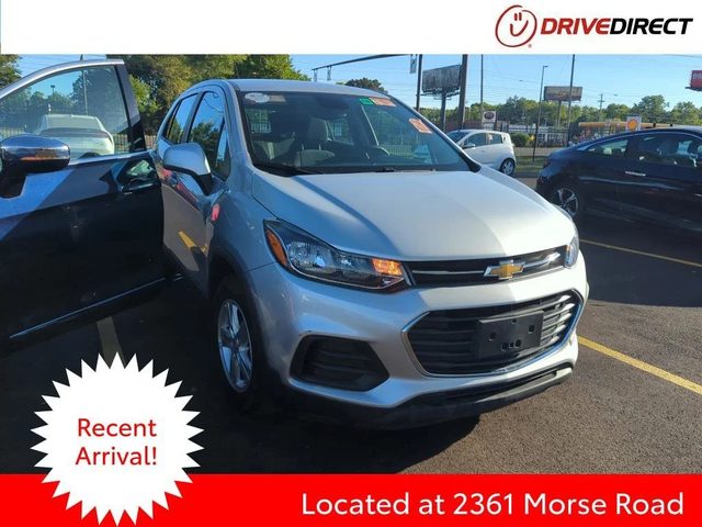 2019 Chevrolet Trax LS FWD photo