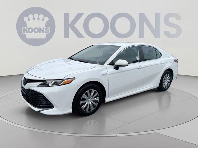 2019 Toyota Camry Hybrid LE FWD photo