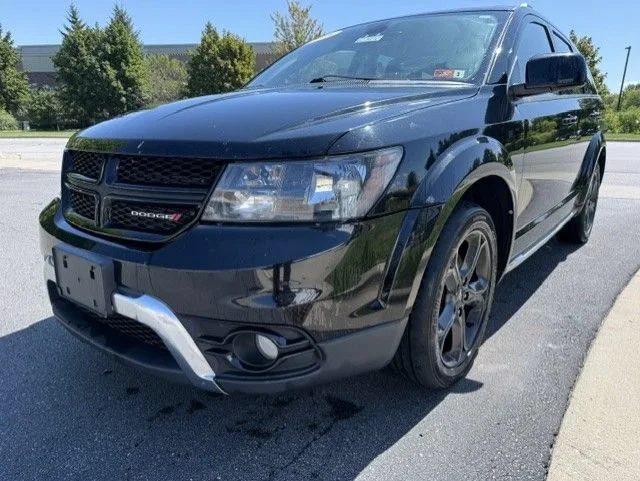2018 Dodge Journey Crossroad AWD photo