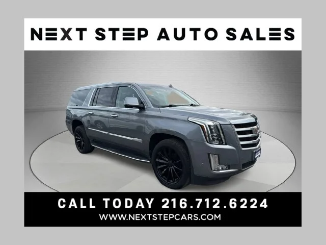 2019 Cadillac Escalade ESV Luxury 4WD photo