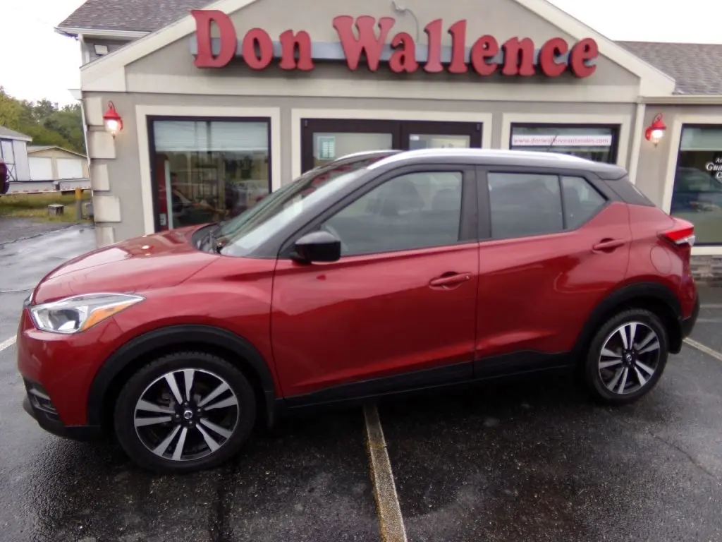 2018 Nissan Kicks SV FWD photo