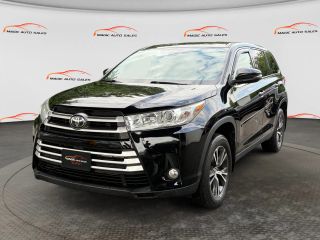 2019 Toyota Highlander LE Plus AWD photo