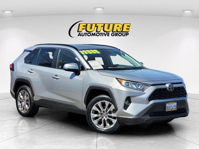 2019 Toyota RAV4 XLE Premium FWD photo