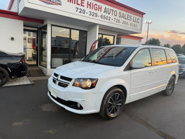 2017 Dodge Grand Caravan GT FWD photo