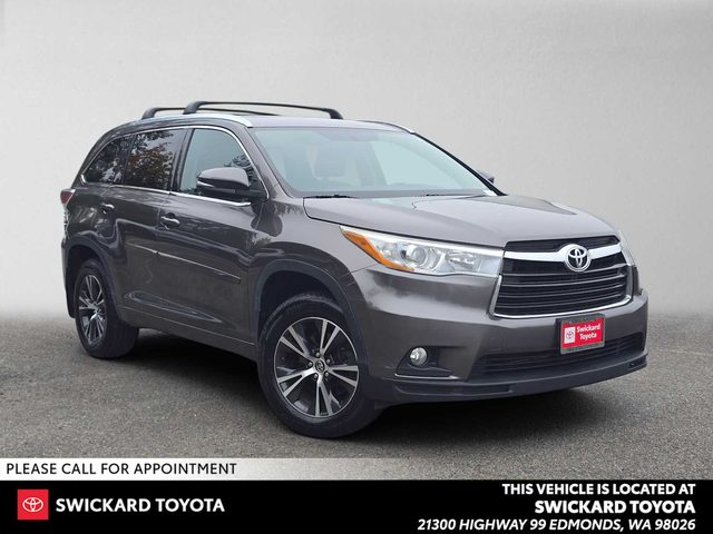 2016 Toyota Highlander XLE AWD photo