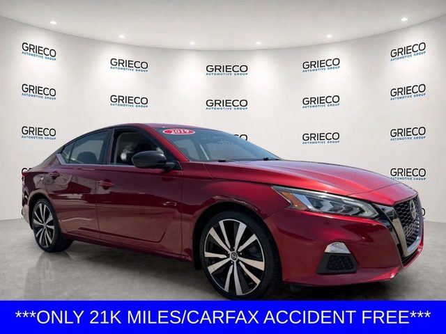 2019 Nissan Altima 2.5 SR FWD photo