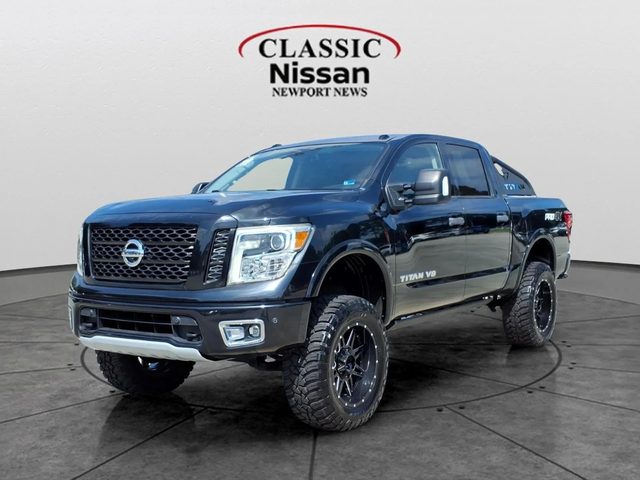 2019 Nissan Titan PRO-4X 4WD photo