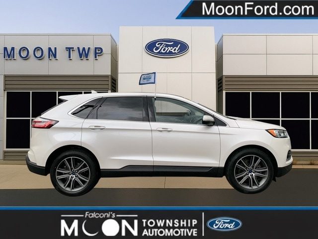 2019 Ford Edge Titanium AWD photo
