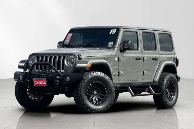 2019 Jeep Wrangler Unlimited Sahara 4WD photo