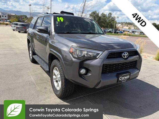 2019 Toyota 4Runner SR5 Premium 4WD photo