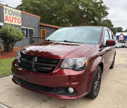 2019 Dodge Grand Caravan SE Plus FWD photo
