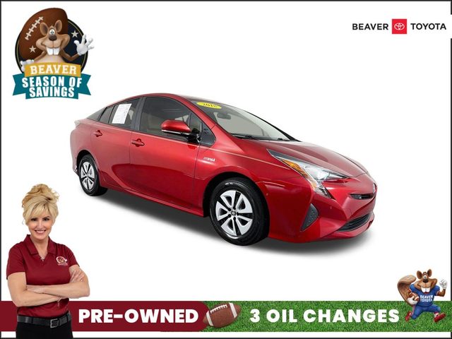 2018 Toyota Prius Three FWD photo