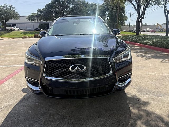 2019 Infiniti QX60 LUXE AWD photo