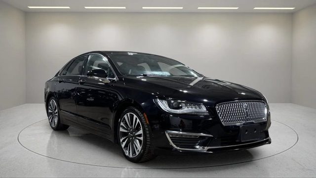 2019 Lincoln MKZ Hybrid Reserve II FWD photo