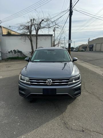 2019 Volkswagen Tiguan S FWD photo