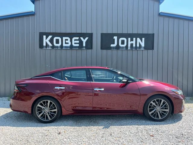 2019 Nissan Maxima Platinum FWD photo