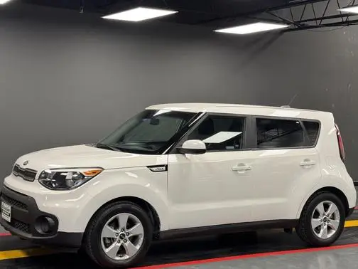 2019 Kia Soul Base FWD photo
