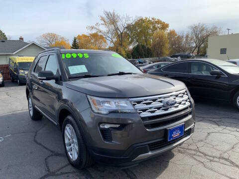 2019 Ford Explorer XLT 4WD photo