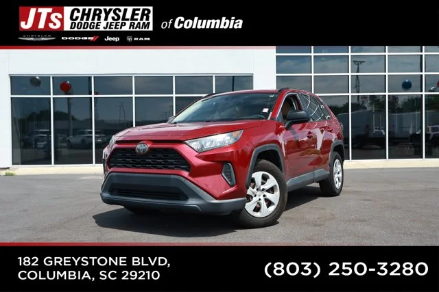 2019 Toyota RAV4 LE FWD photo