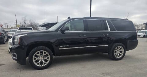2019 GMC Yukon XL SLT 4WD photo