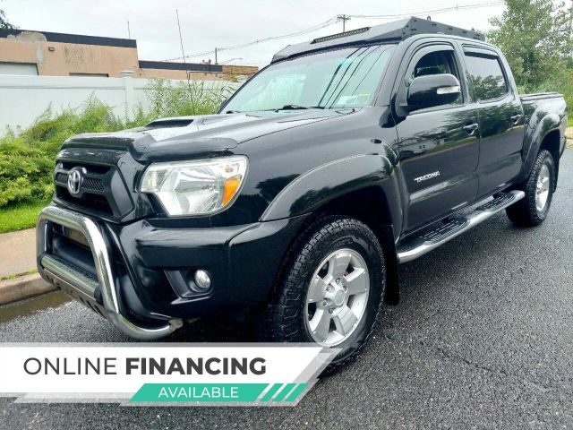 2015 Toyota Tacoma 4WD photo