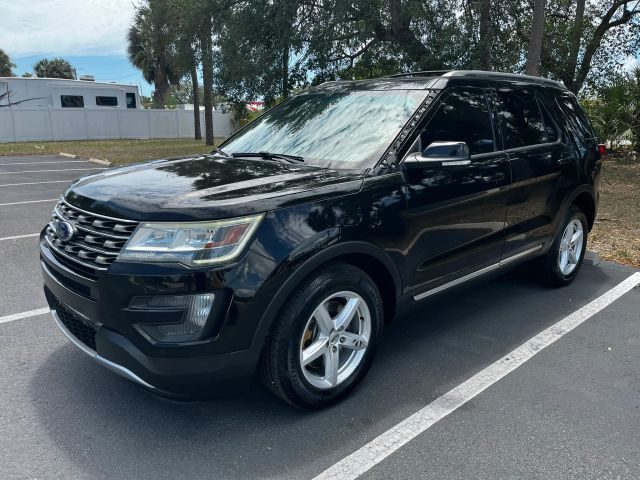 2016 Ford Explorer XLT 4WD photo