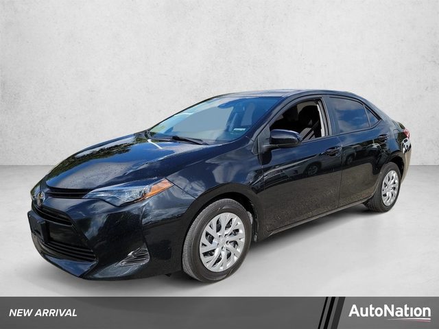 2019 Toyota Corolla LE FWD photo