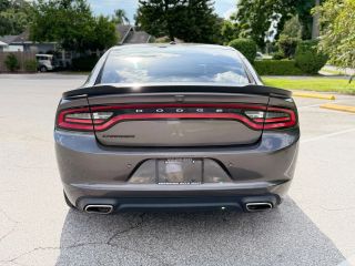 2019 Dodge Charger SXT RWD photo
