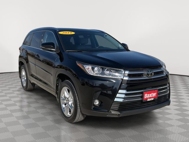 2019 Toyota Highlander Limited AWD photo