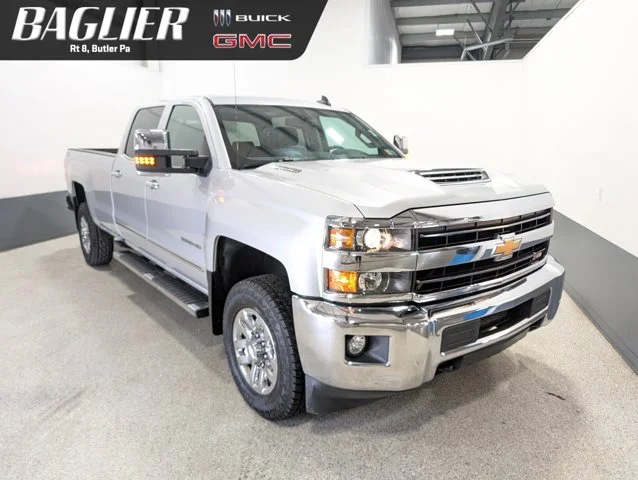 2019 Chevrolet Silverado 3500HD LTZ 4WD photo