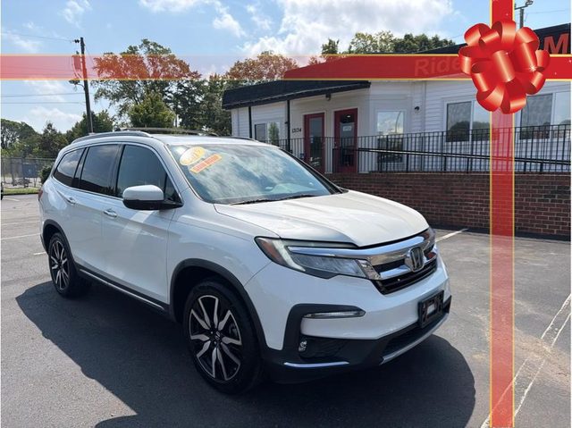 2019 Honda Pilot Touring 8-Passenger FWD photo