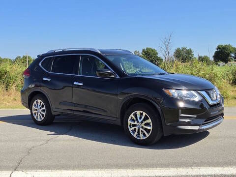 2017 Nissan Rogue SV AWD photo
