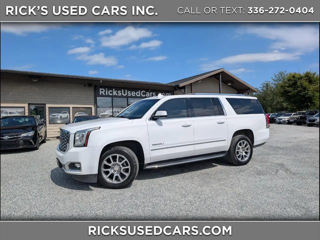 2019 GMC Yukon XL Denali RWD photo