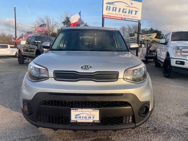 2019 Kia Soul Base FWD photo
