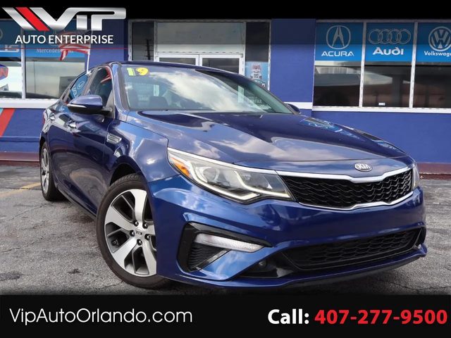 2019 Kia Optima S FWD photo