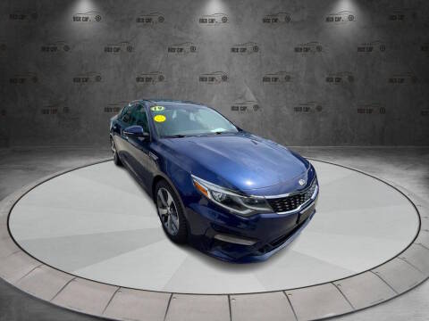 2019 Kia Optima S FWD photo