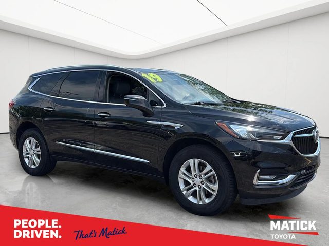 2019 Buick Enclave Essence FWD photo