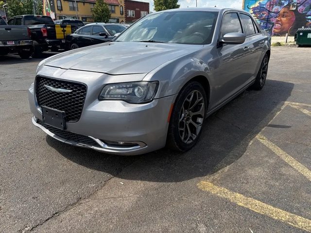 2018 Chrysler 300 300S RWD photo