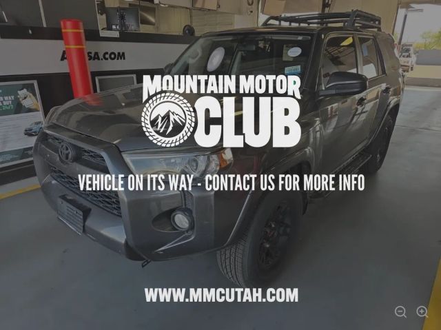 2018 Toyota 4Runner SR5 4WD photo