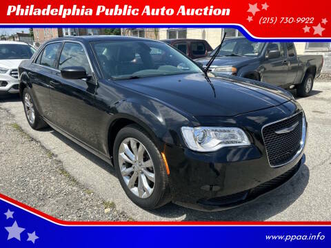 2019 Chrysler 300 Touring L AWD photo