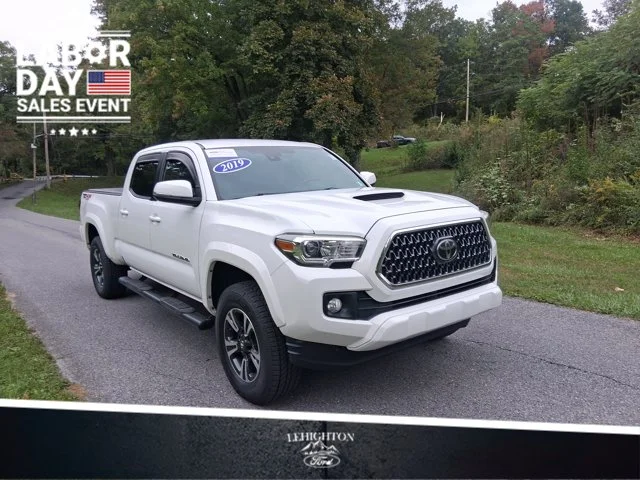 2019 Toyota Tacoma TRD Sport 4WD photo
