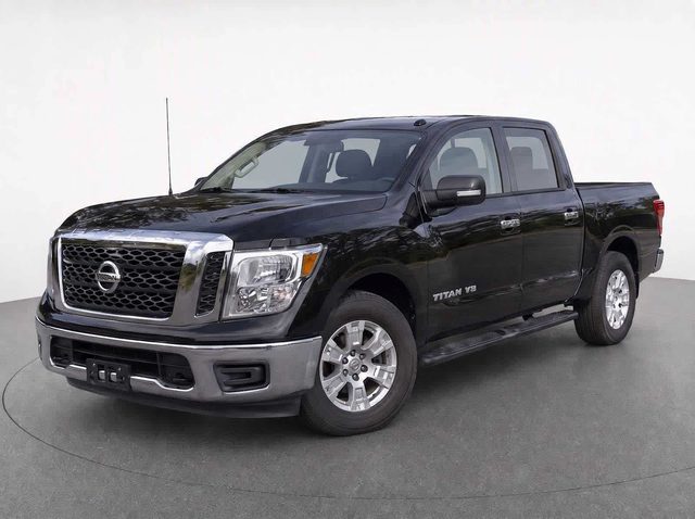 2018 Nissan Titan SV 4WD photo