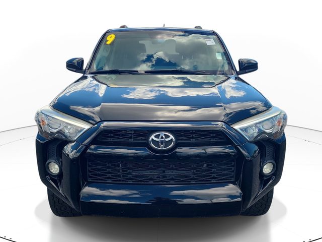 2019 Toyota 4Runner SR5 4WD photo
