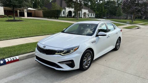 2019 Kia Optima LX FWD photo